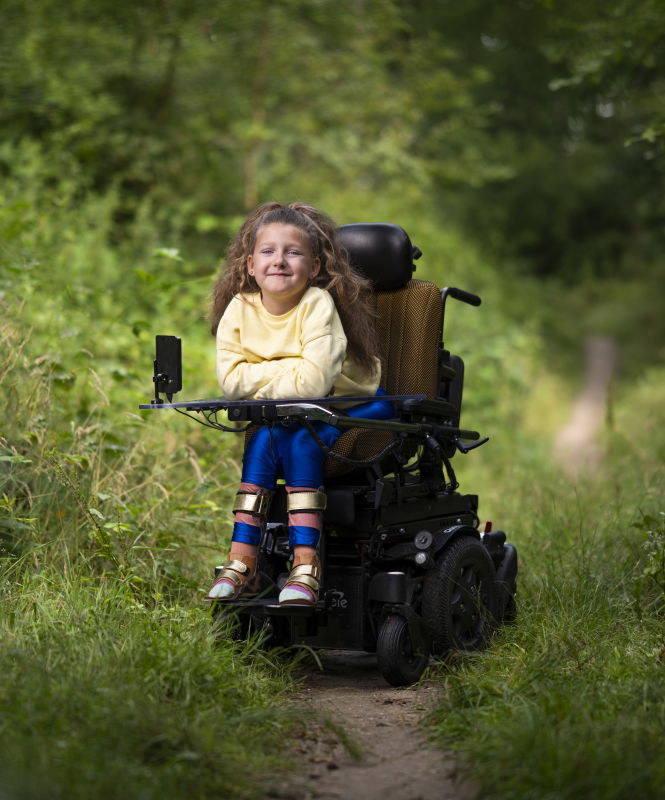 Else - Credits Sven Scholten (HR)-1 Kind-ambassadeur Else. De kracht van minder podcast van Spieren voor Spieren.